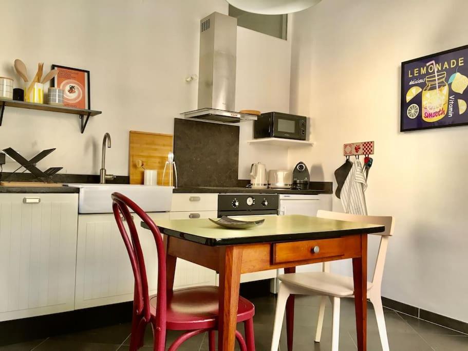 Apartment Coeur Du Centre Avec Balcon L'Isle-sur-la-Sorgue